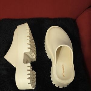 Jeffrey Campbell Cream Platform Mules